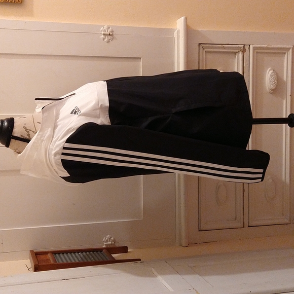 Adidas black and white windbreaker Sz M - Picture 4 of 9